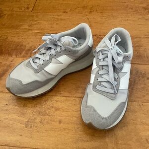 New Balance 237 Sneakers athelitc tennis Shoes sz 7.5